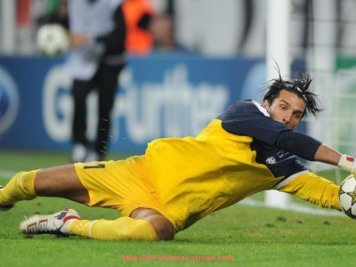 山猫直播官网-法甲里昂边后卫在攻防两端的贡献统计